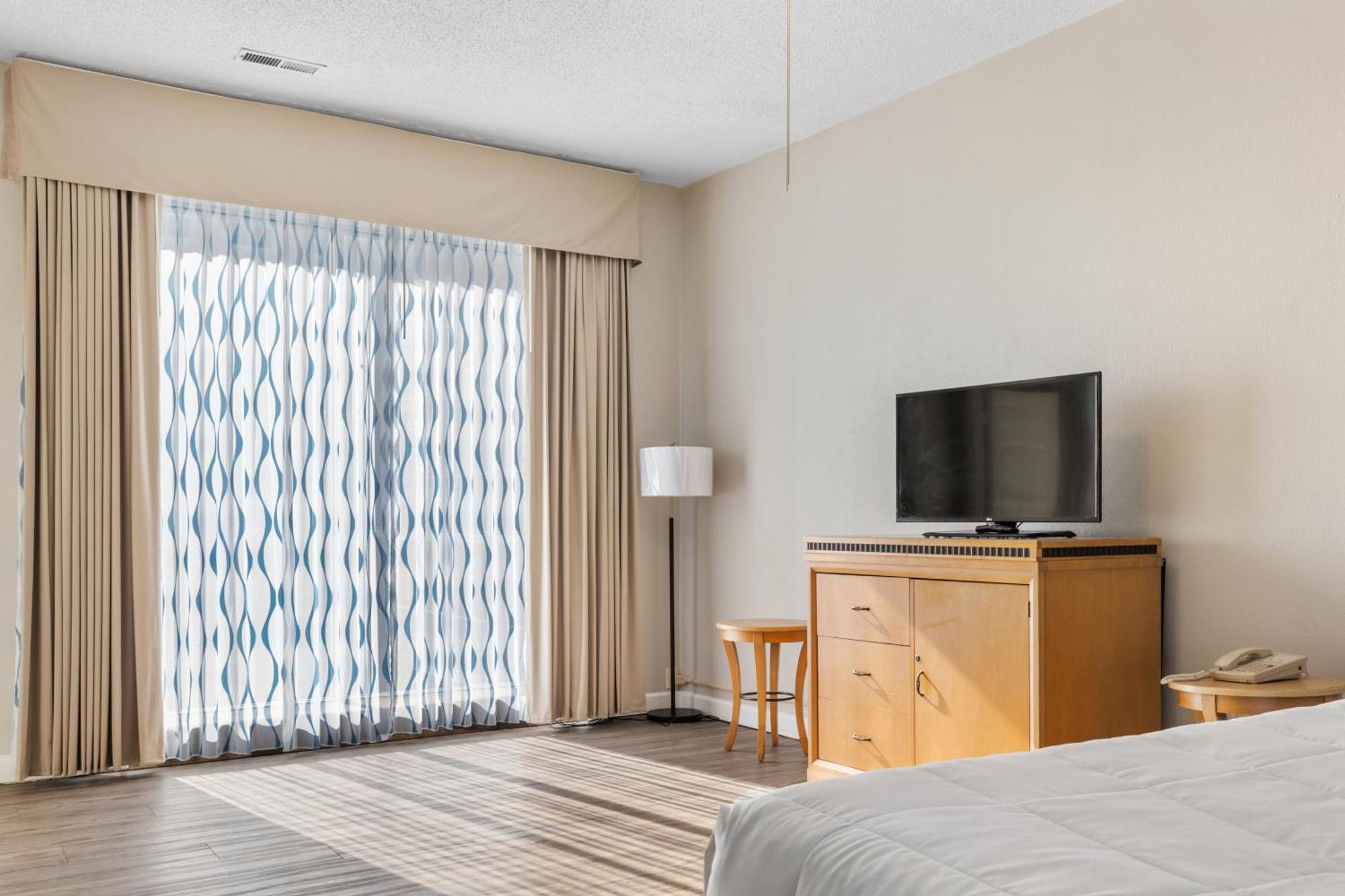 Ocean Crest Inn And Suites Myrtle Beach Szoba fotó